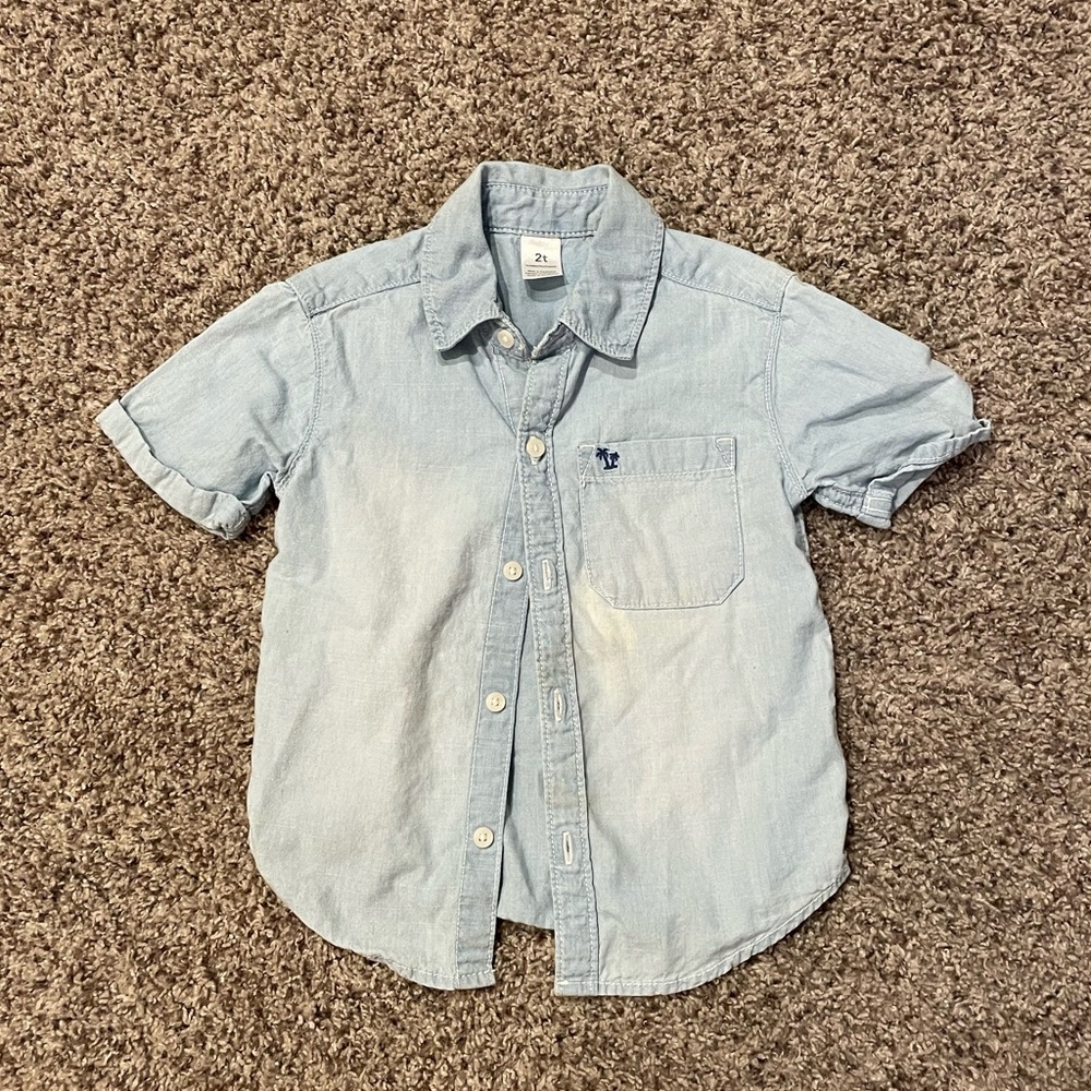 Boys chambray 2t short sleeve button down